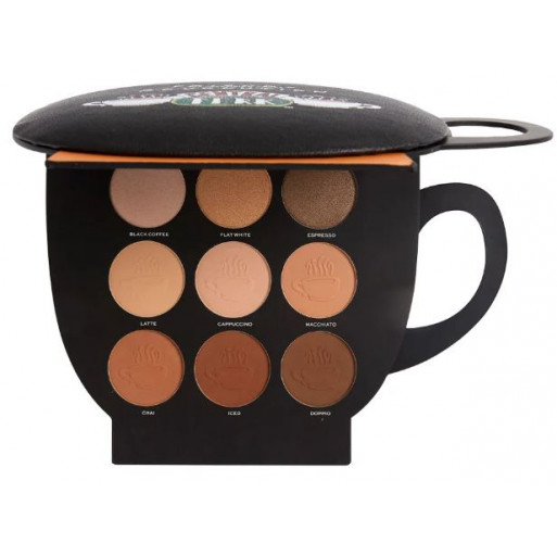 Revolution X Friends Grab à Cup Face Palette Légère à Moyenne Revolution X Friends Grab à Cup Face Palette Légère à Moyenne