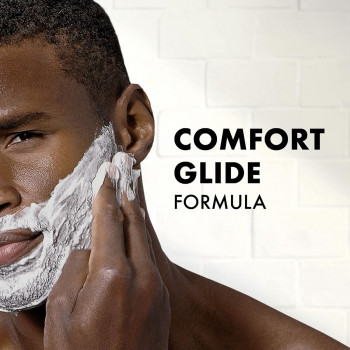 Gillette Classic Sensitive Mousse à Raser Sensitive pour hommes 200 ml
