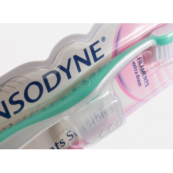 SENSODYNE Douceur Brosse à Dents Extra Souple